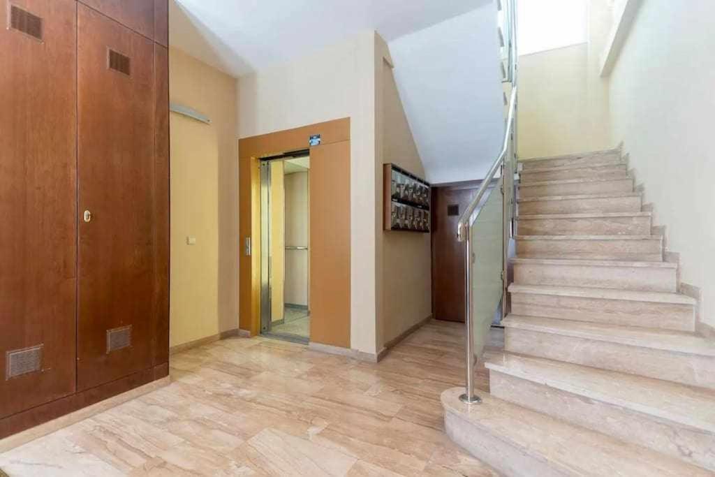 Апартаменты Luxe Haven In Гранада Экстерьер фото